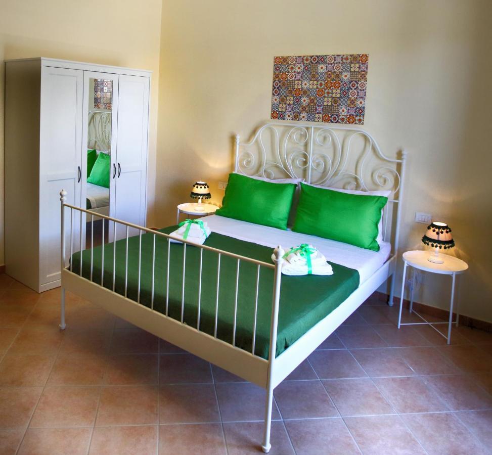 Ciuri ri zagara Bed & Breakfast Cinisi Bagian luar foto