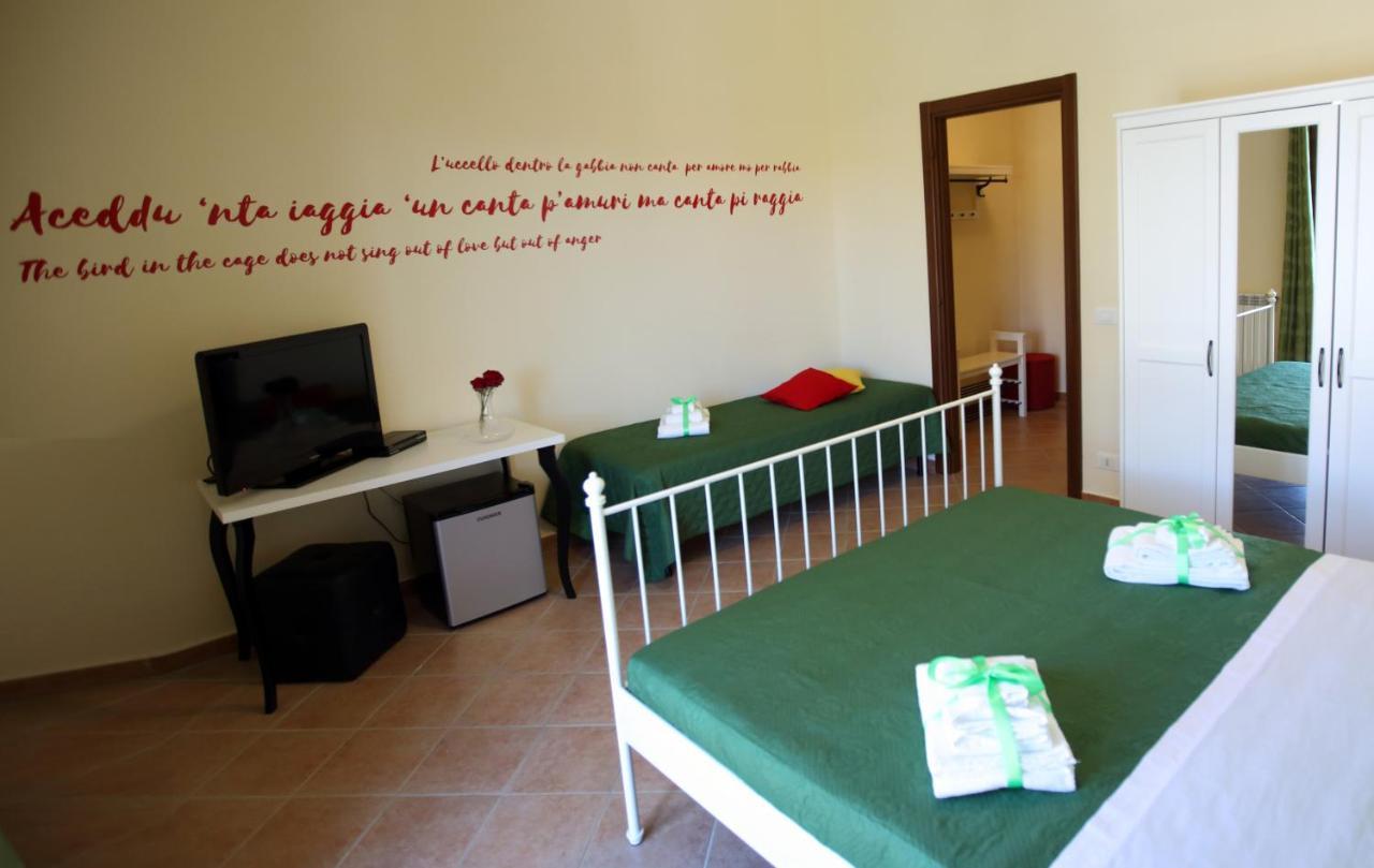 Ciuri ri zagara Bed & Breakfast Cinisi Bagian luar foto